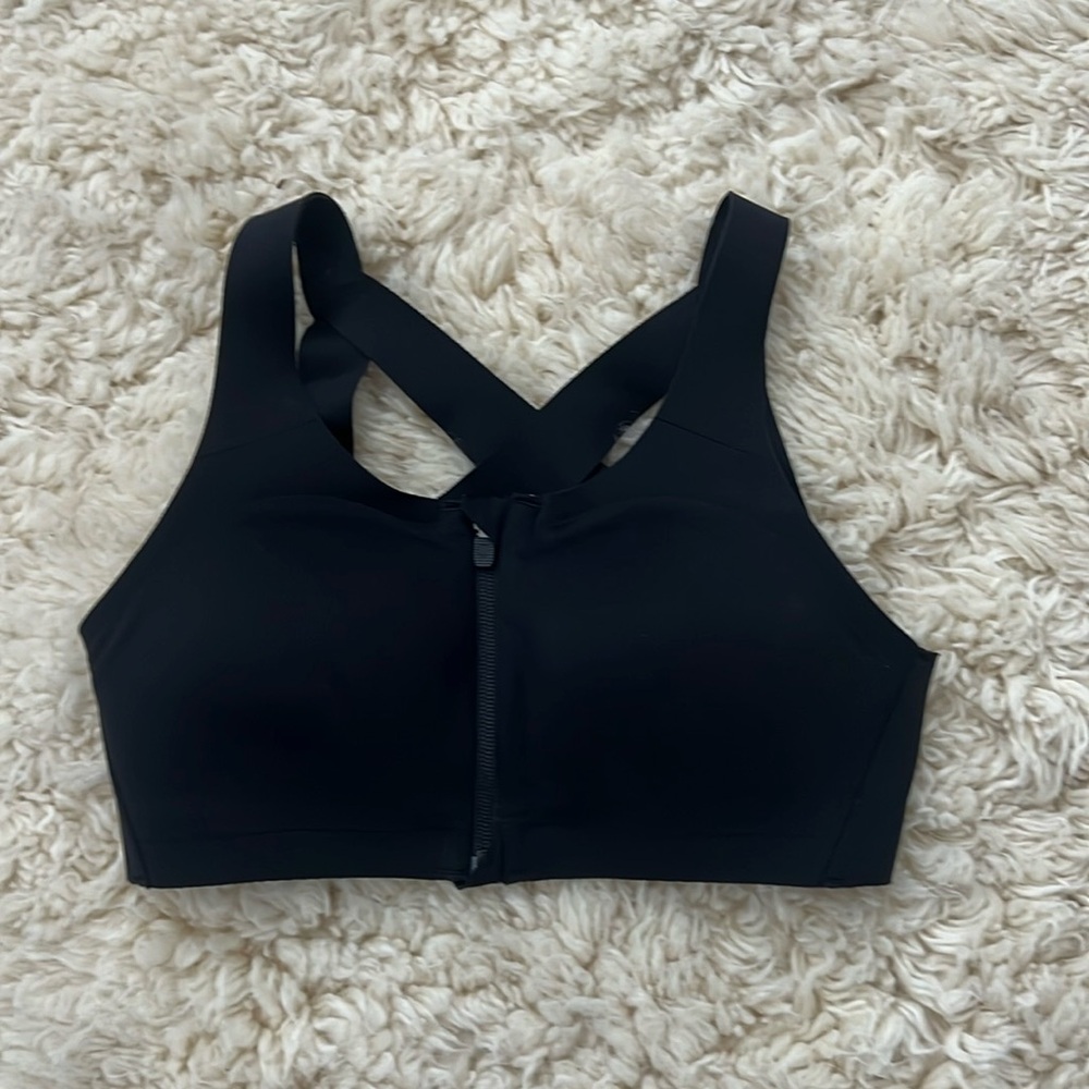 Lululemon Enlite Sports Bra